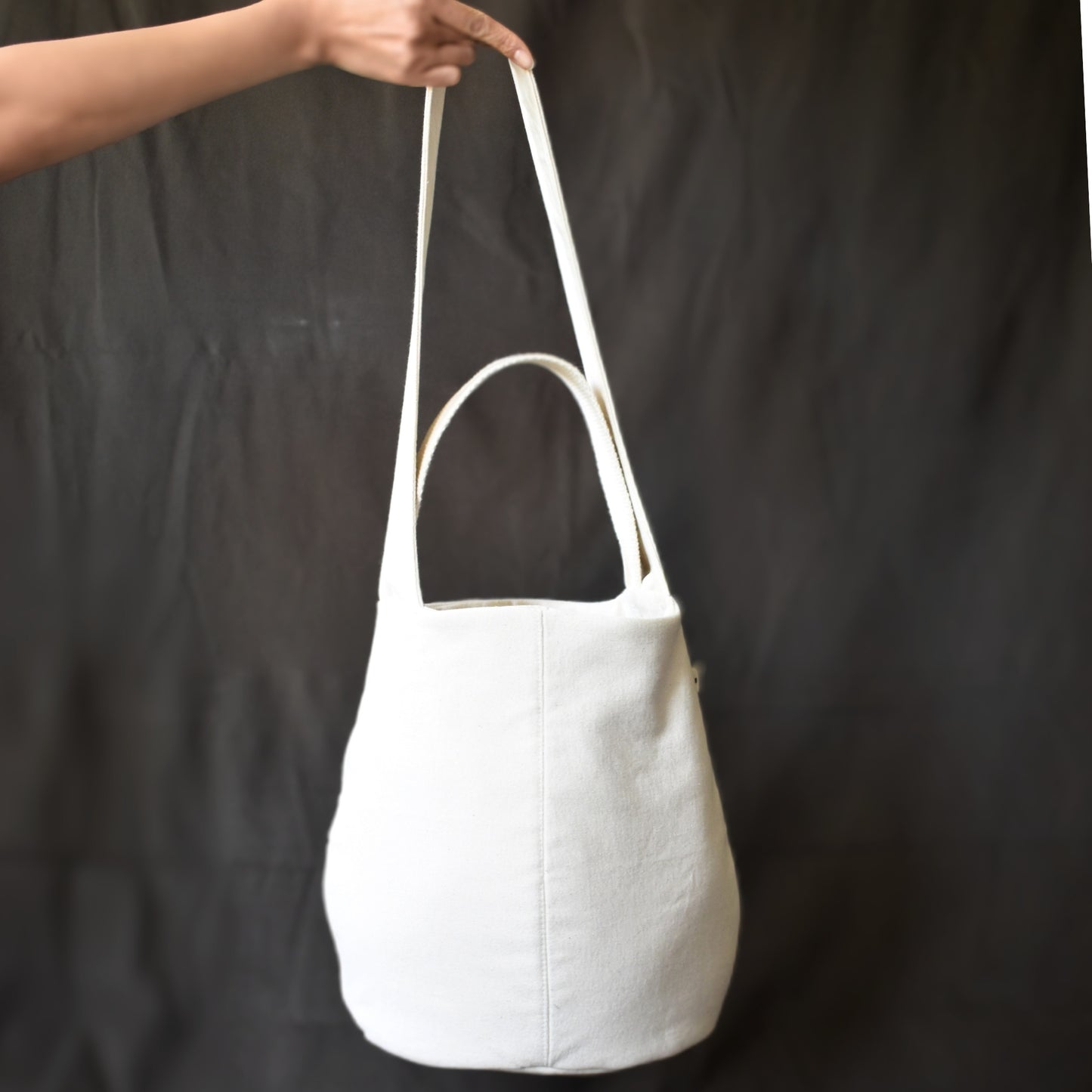 Ecru Egg bag : Made to order | 3 week lead time